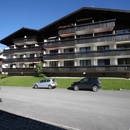 Near Hochkoenig Slopes Apartmán *